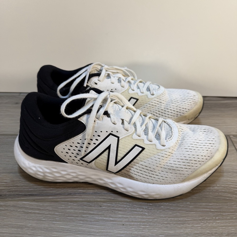 New Balance 520 Mens‎ 9.5 Running Shoes (M520CW7)